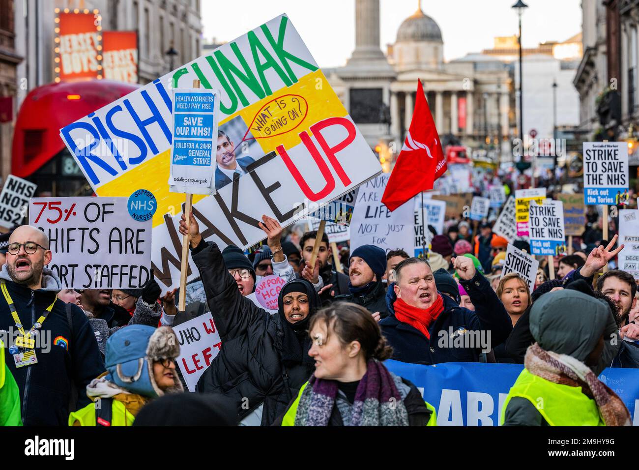 London, UK. 18th Jan, 2023. A picket line of Nurses transforms into a
