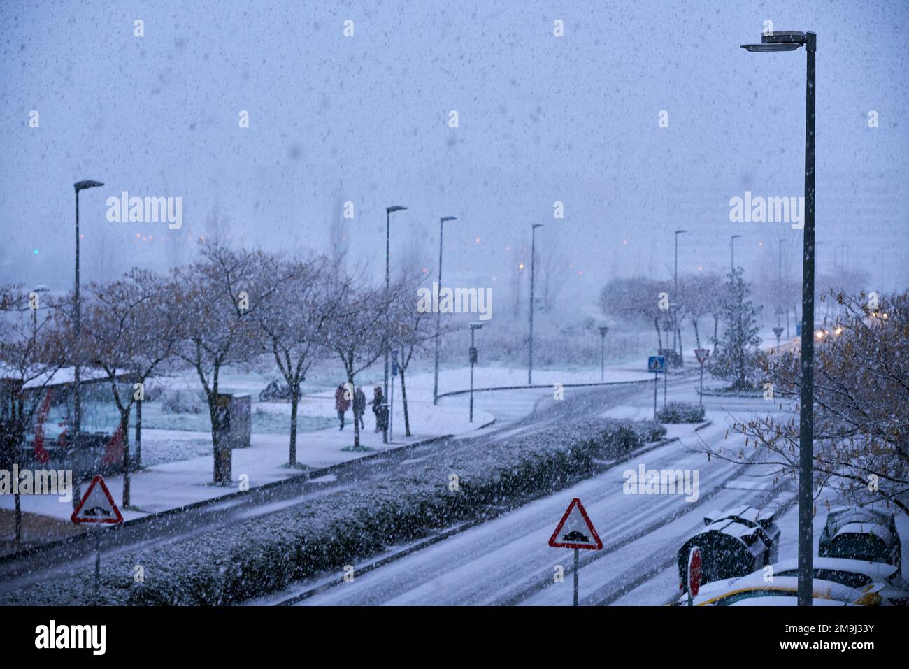 Pamplona, Navarra Spain january 18 2023, Great snowfall covering the streets of Rigapagaina neighborhood Stock Photo