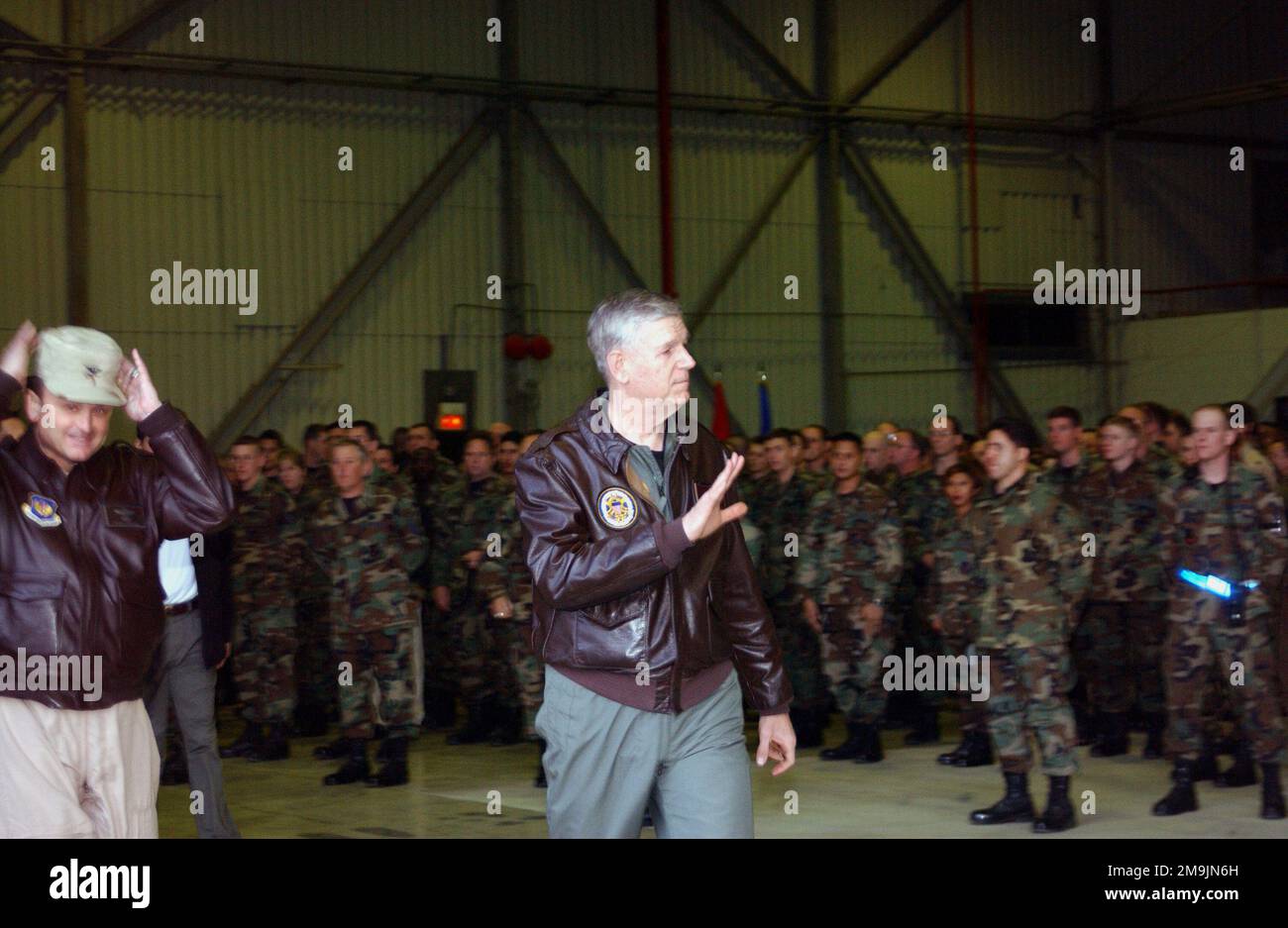 Chairman of the Joint Chiefs of STAFF (CJCS), US Air Force (USAF) General (GEN) Richard B. Myers, departs after speaking before a small gathering during a brief layover at Incirlik Air Base (AB), Turkey. Base: Incirlik Air Base, Adana Country: Turkey (TUR) Stock Photo