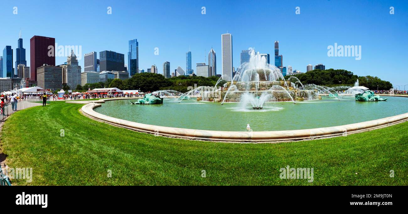 Buckingham Fountain, Grant Park, Chicago, Illinois, USA Stock Photo