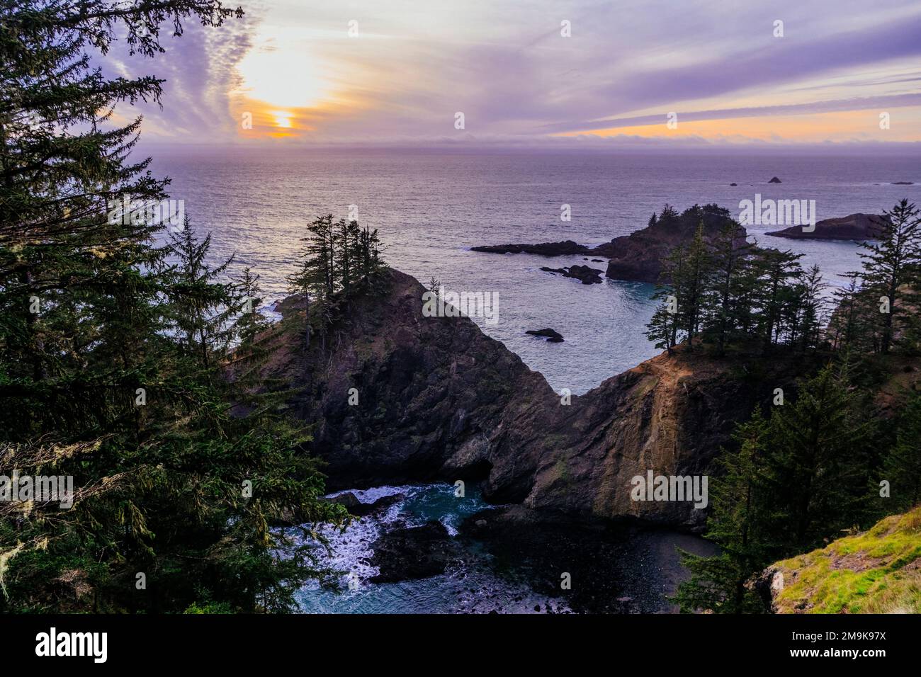 Sunset, Samuel H. Boardman State Scenic Corridor, Oregon, USA Stock Photo