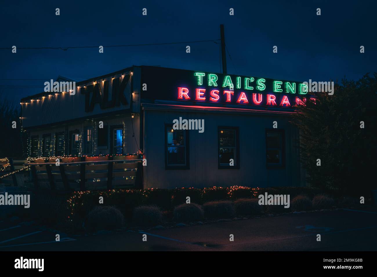 Trails End Restaurant neon sign at night, Montauk, New York Stock Photo