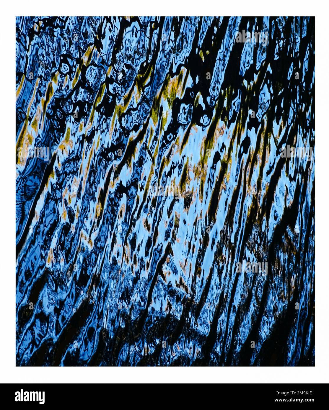 Abstract photograph of ripples and reflections in water Stock Photo - Alamy