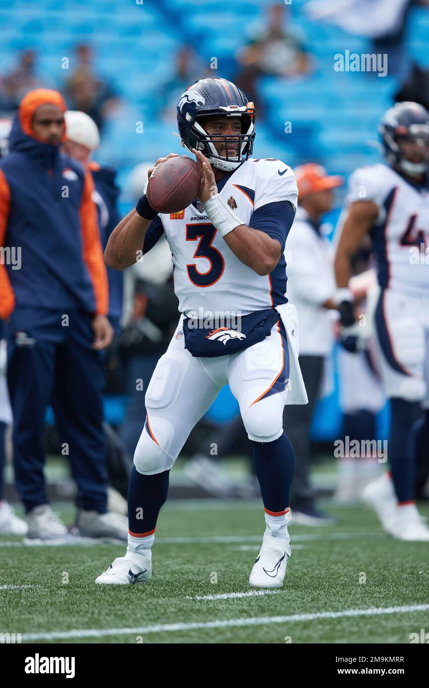 Denver Broncos quarterback Russell Wilson (3) warms up prior to an NFL ...