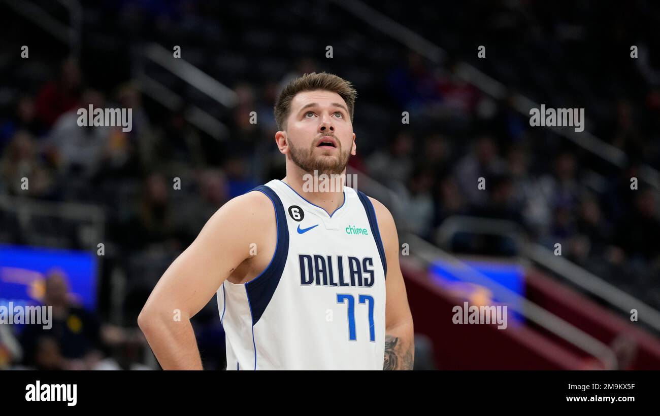 Dallas Mavericks guard Luka Doncic plays during the first half of an ...
