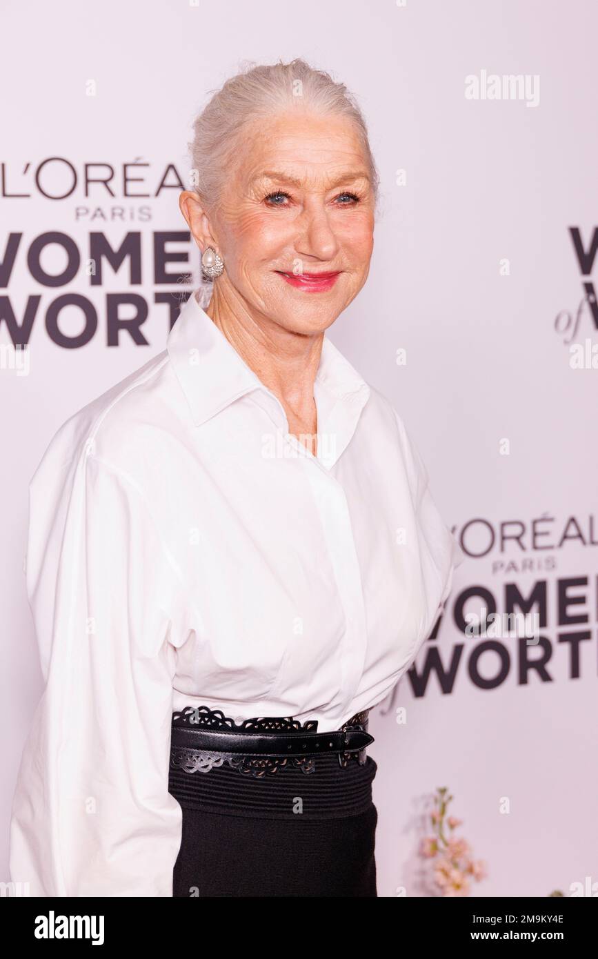 Helen Mirren arrives at the 2022 L'Oreal Paris Women of Worth event on