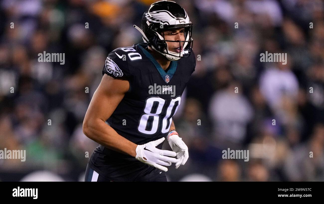 Philadelphia Eagles tight end Tyree Jackson (80) runs against the New York  Giants during an NFL football game Sunday, Dec. 11, 2022, in East  Rutherford, N.J. (AP Photo/Adam Hunger Stock Photo - Alamy