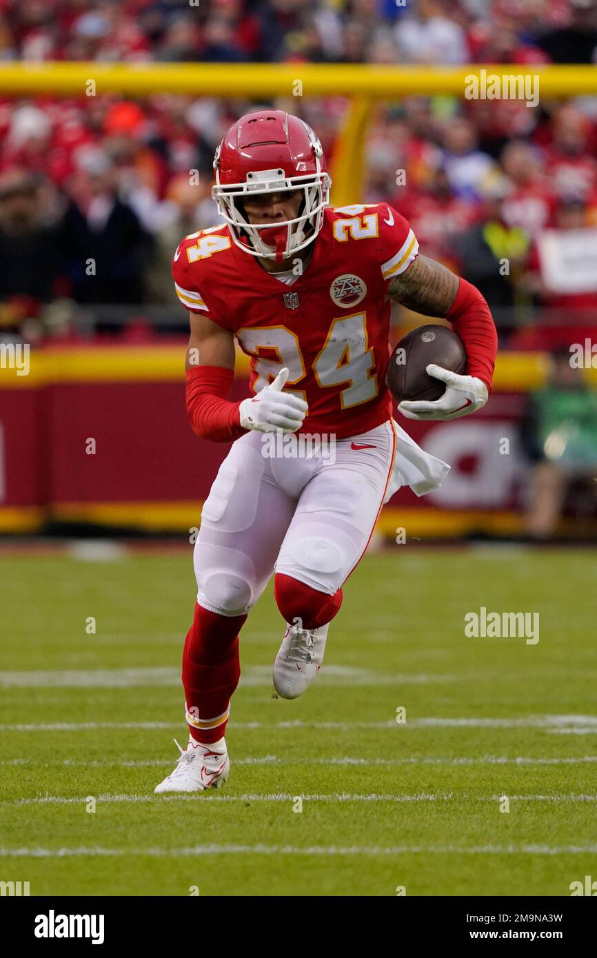 Kansas City Chiefs wide receiver Justin Watson (84) celebrates against the  Los Angeles Rams during an NFL football game Sunday, Nov. 27, 2021, in Kansas  City, Mo. (AP Photo/Ed Zurga Stock Photo - Alamy