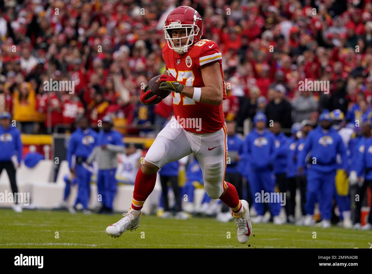 Kansas City Chiefs tight end Travis Kelce runs for a touchdown against the  Los Angeles Rams during an NFL football game Sunday, Nov. 27, 2021, in  Kansas City, Mo. (AP Photo/Ed Zurga