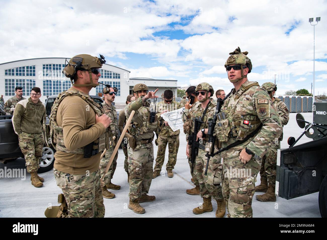 Raging gunfighter hi-res stock photography and images - Alamy