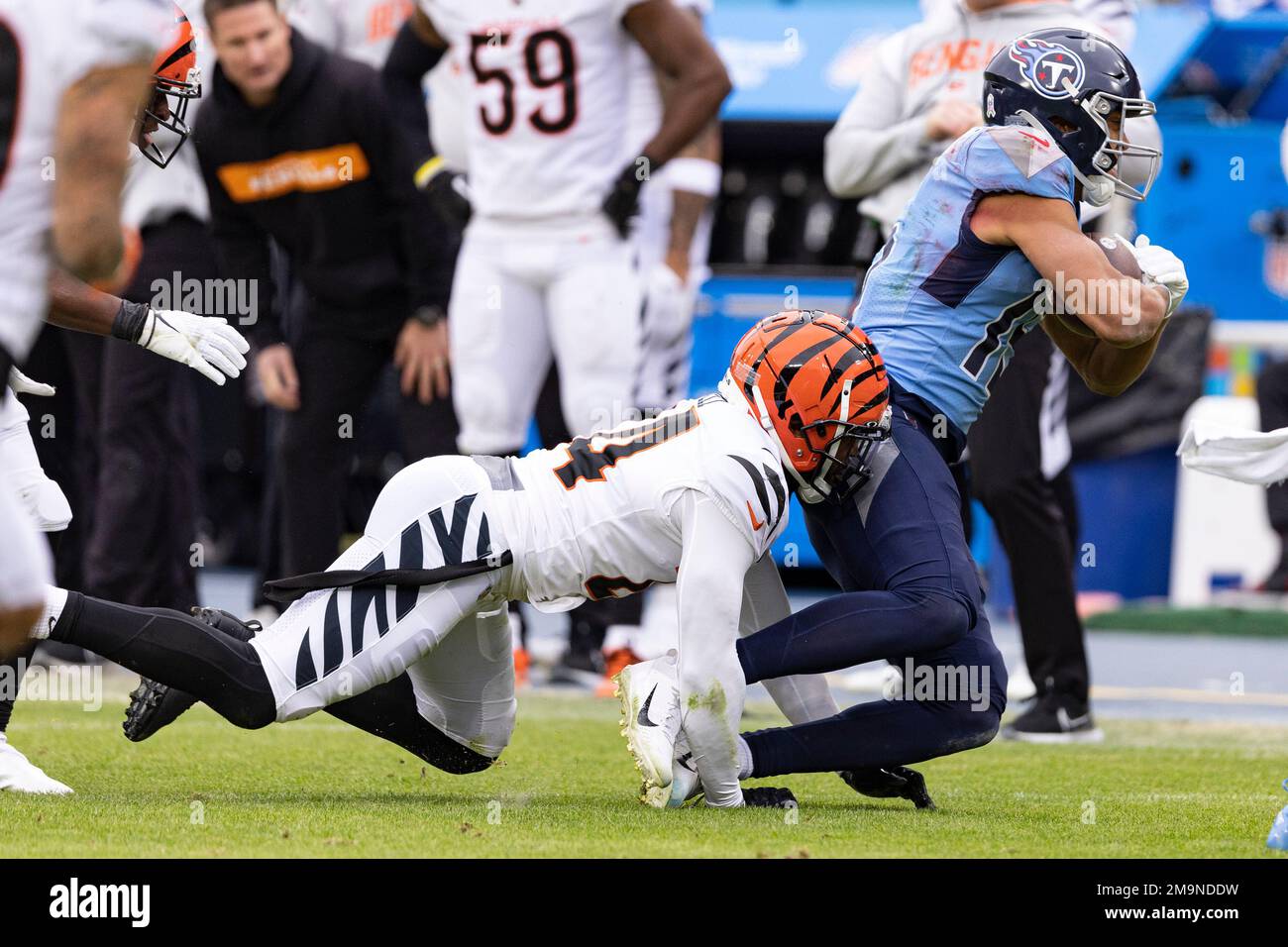 Tennessee Titans wide receiver Nick Westbrook-Ikhine (15) plays against the  Las Vegas Raiders during an NFL football game Sunday, Sept. 25, 2022, in  Nashville, Tenn. (AP Photo/John Amis Stock Photo - Alamy