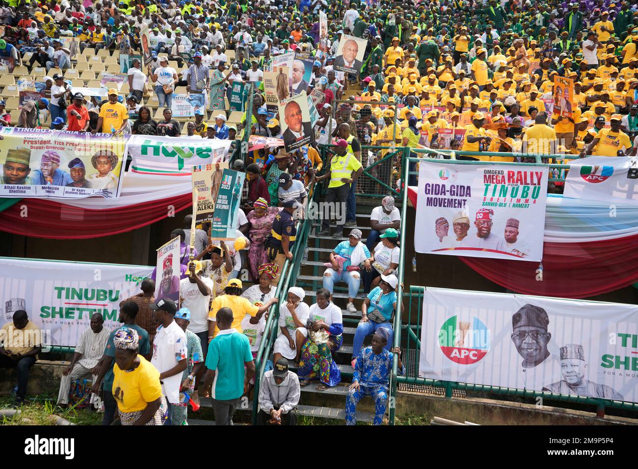 Supporters of Bola Ahmed Tinubu, presidential candidate of the All  Progressives Congress, attend a presidential elections campaign rally in  Lagos, Nigeria, Saturday, Nov. 26, 2022. (AP Photo/Sunday Alamba Stock  Photo - Alamy