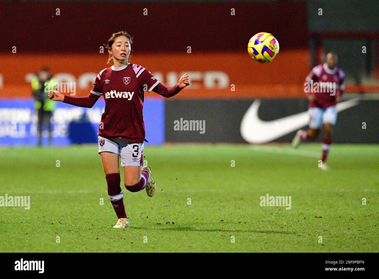 Crawley, UK. 18th Jan, 2023. Risa Shimizu of West Ham United looses the ball during the FA Women's League Cup Group C match between Brighton & Hove Albion Women and West Ham United Ladies at The People's Pension Stadium on January 18th 2023 in Crawley, United Kingdom. (Photo by Jeff Mood/phcimages.com) Credit: PHC Images/Alamy Live News Stock Photo