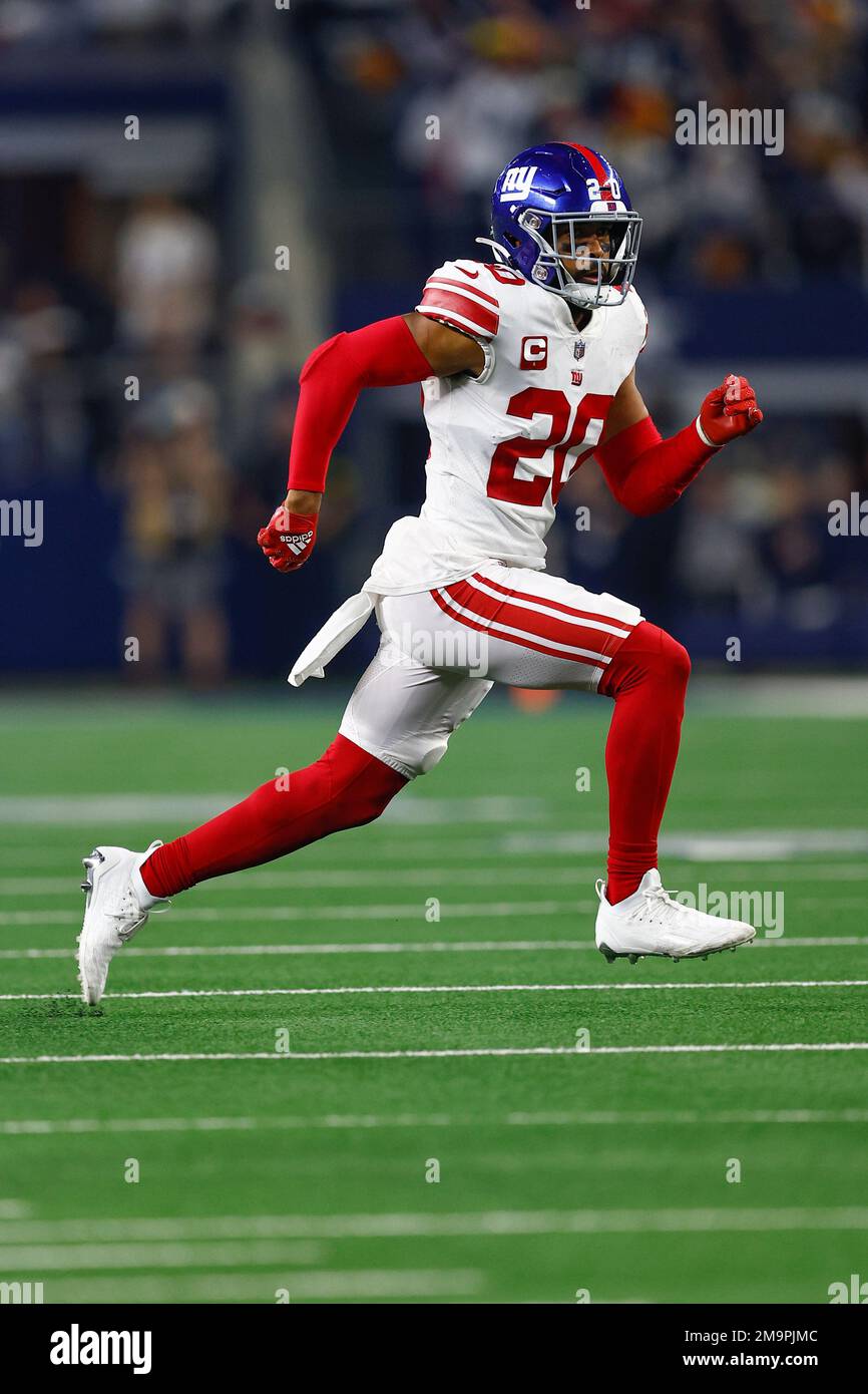 New York Giants safety Julian Love (20) wears decals of the American and  Cuban flags on his helmet during an NFL football game, against the Chicago  Bears Sunday, Oct. 2, 2022, in