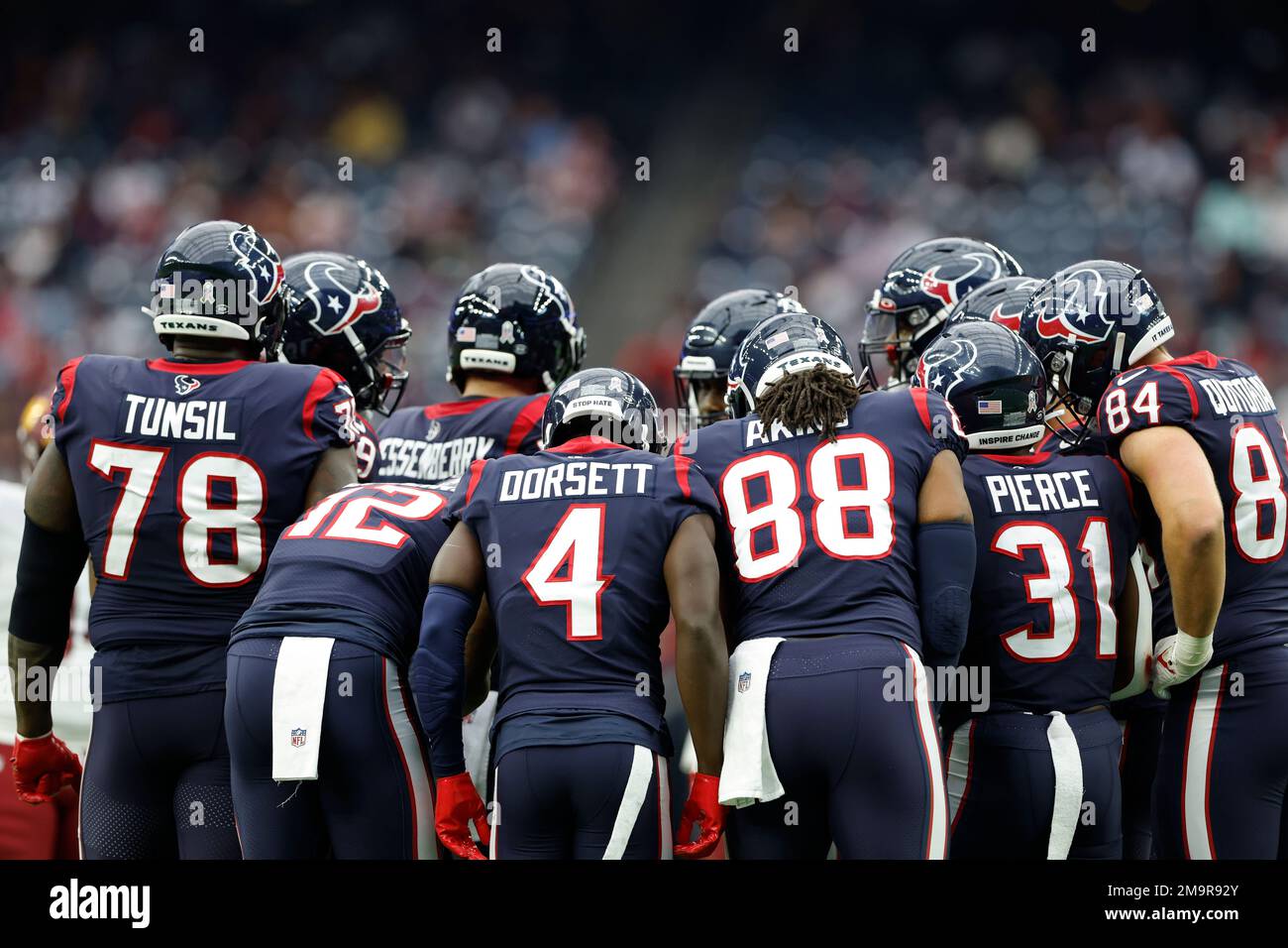 Houston Texans quarterback Davis Mills warms up before an NFL football game  against the Carolina Panthers Thursday, Sept. 23, 2021, in Houston. (AP  Photo/Eric Christian Smith Stock Photo - Alamy