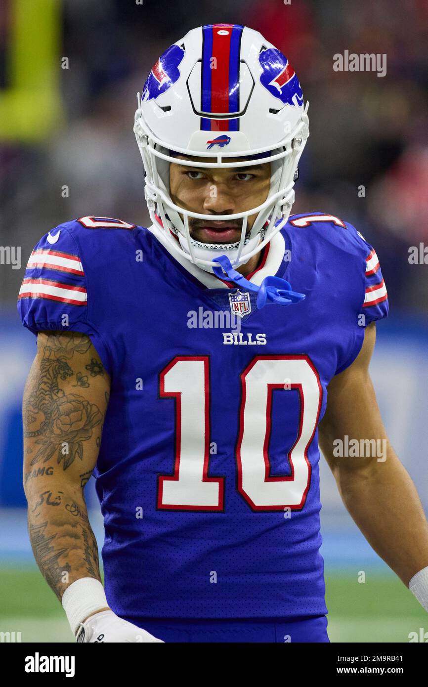 Buffalo Bills wide receiver Khalil Shakir (10) on the sideline against