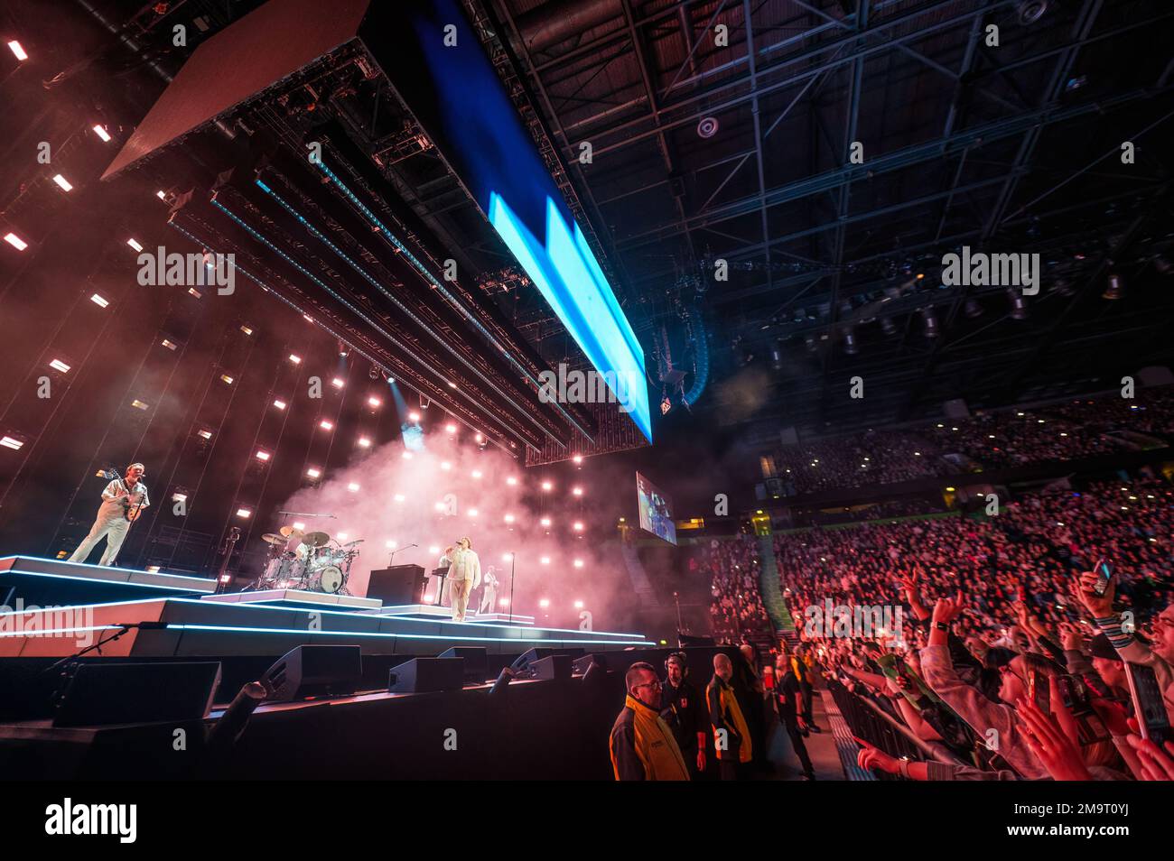 Manchester, UK. 18th January 2023. Lewis Capaldi performs at AO Arena,  Manchester. 2023-01-18. Credit:  Gary Mather/Alamy Live News Credit: Gary Mather/Alamy Live News Stock Photo