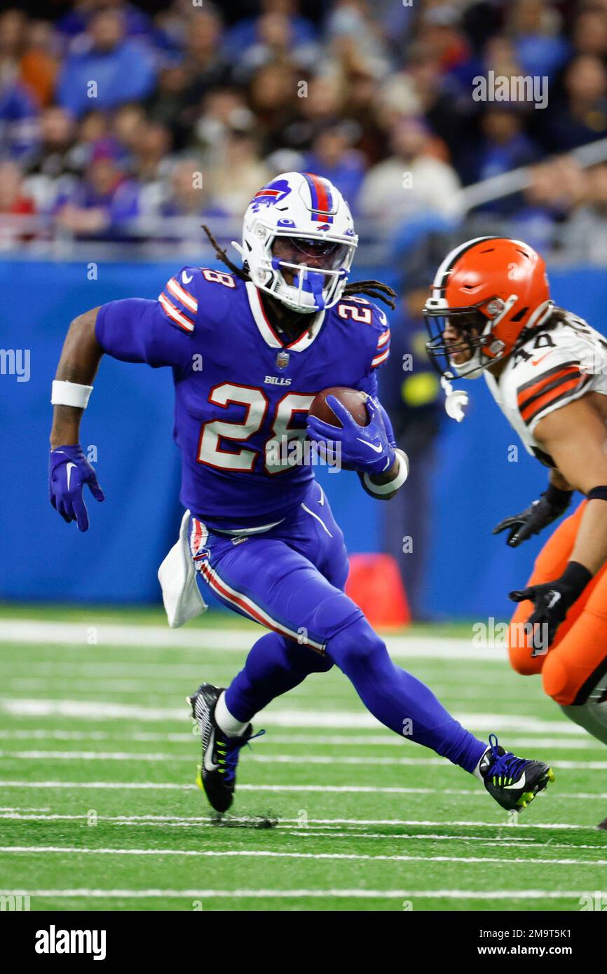 Buffalo Bills running back James Cook (28) rushes in the first half against  the Cleveland Browns during an NFL football game, Sunday, Nov. 20, 2022, in  Detroit. (AP Photo/Rick Osentoski Stock Photo - Alamy