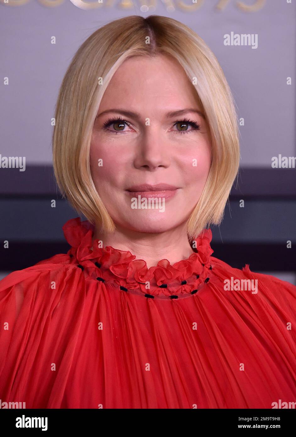 Michelle Williams arrives at the Governors Awards on Saturday, Nov. 19