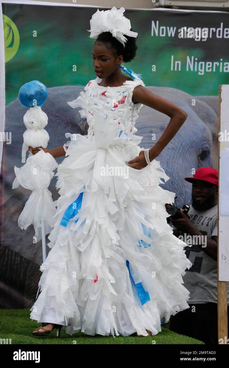 Plastic bags for dresses hot sale