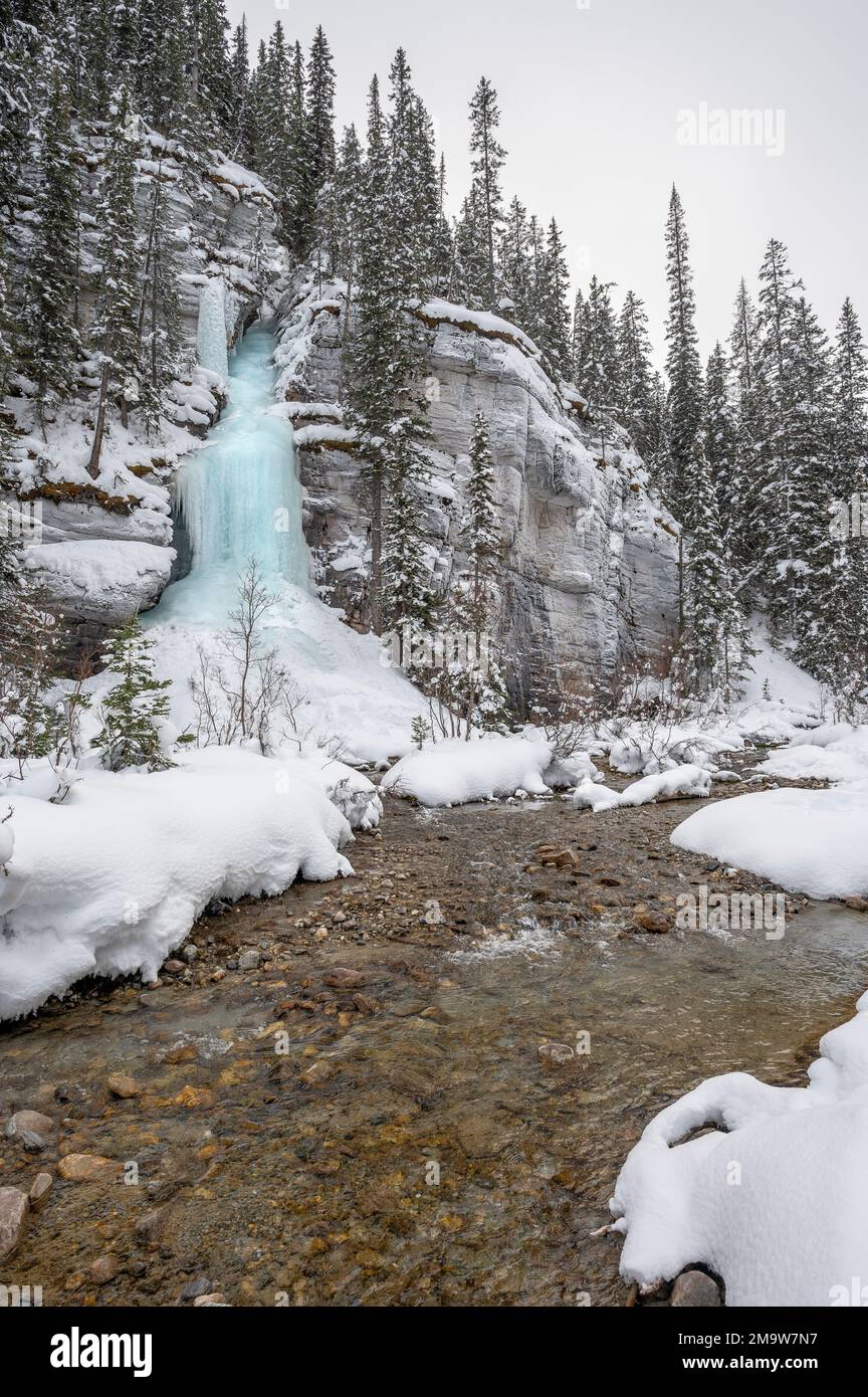 Frozen waterfall at Lake Louse in Banff National Park, Alberta, Canada Stock Photo