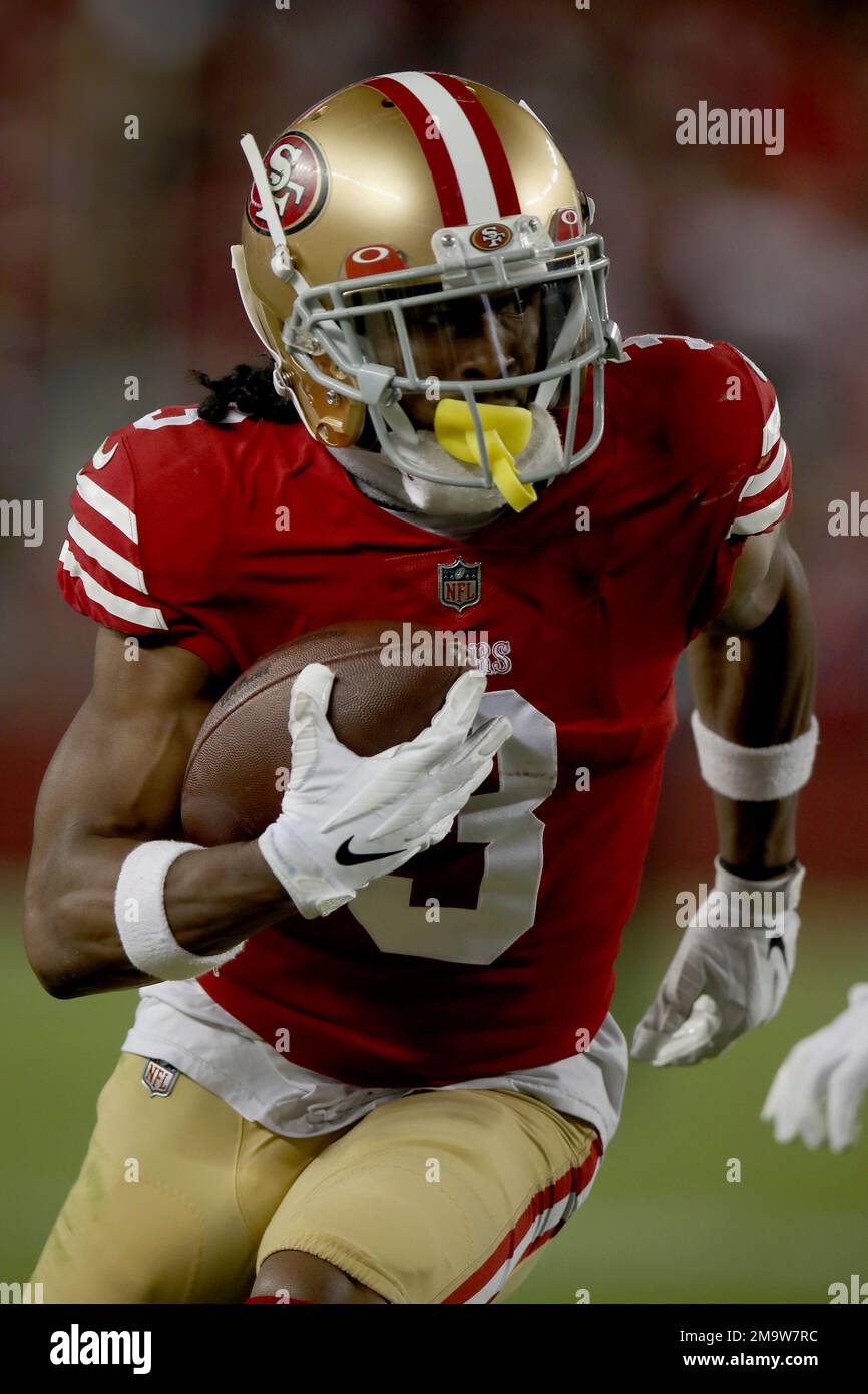 San Francisco 49ers wide receiver Ray-Ray McCloud III (3) returns a punt in  the first quarter of the NFL game between the San Francisco 49ers and the  Stock Photo - Alamy