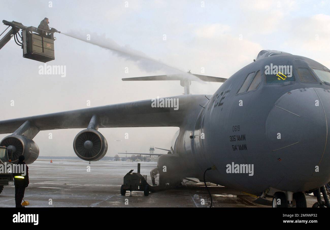 031223-F-3886C-007. Base: Rhein-Main Air Base Country: Deutschland / Germany (DEU) Scene Major Command Shown: USAFE Stock Photo