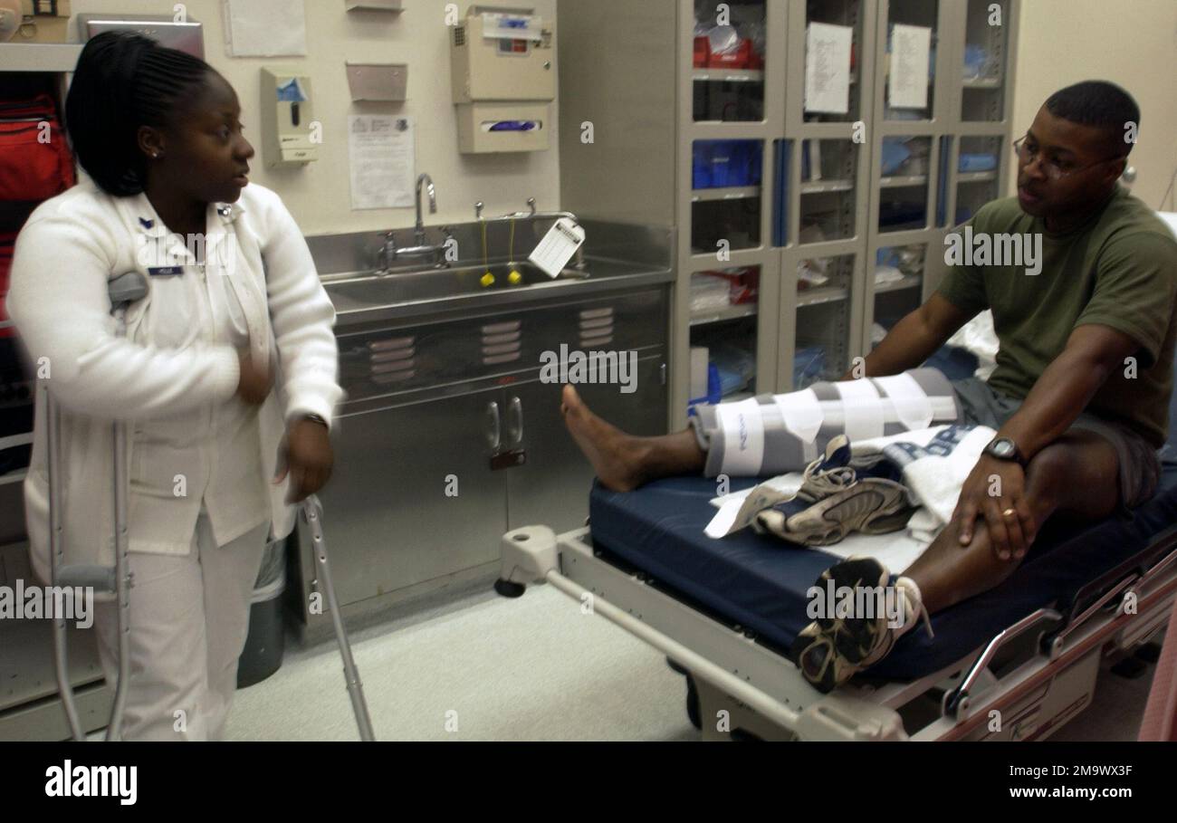 US Air Force (USAF) SENIOR AIRMAN (SRA) LeonJa Hollie (left), 1ST