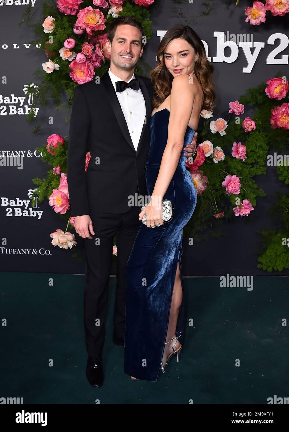 Miranda Kerr arrives at the 2022 Baby2Baby Gala on Saturday, Nov. 12, 2022,  at the Pacific Design Center in West Hollywood, Calif. (Photo by Jordan  Strauss/Invision/AP Stock Photo - Alamy