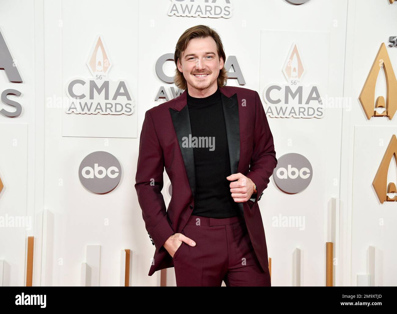 Wallen arrives at the 56th Annual CMA Awards on Wednesday, Nov