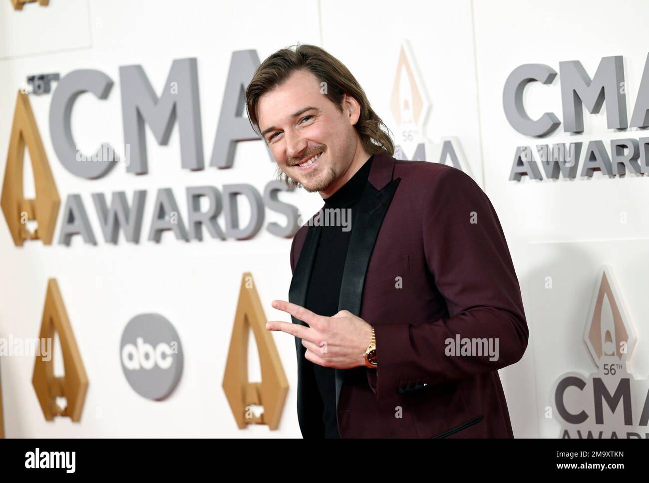 Wallen arrives at the 56th Annual CMA Awards on Wednesday, Nov