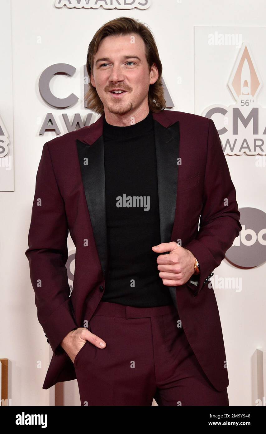 Wallen arrives at the 56th Annual CMA Awards on Wednesday, Nov