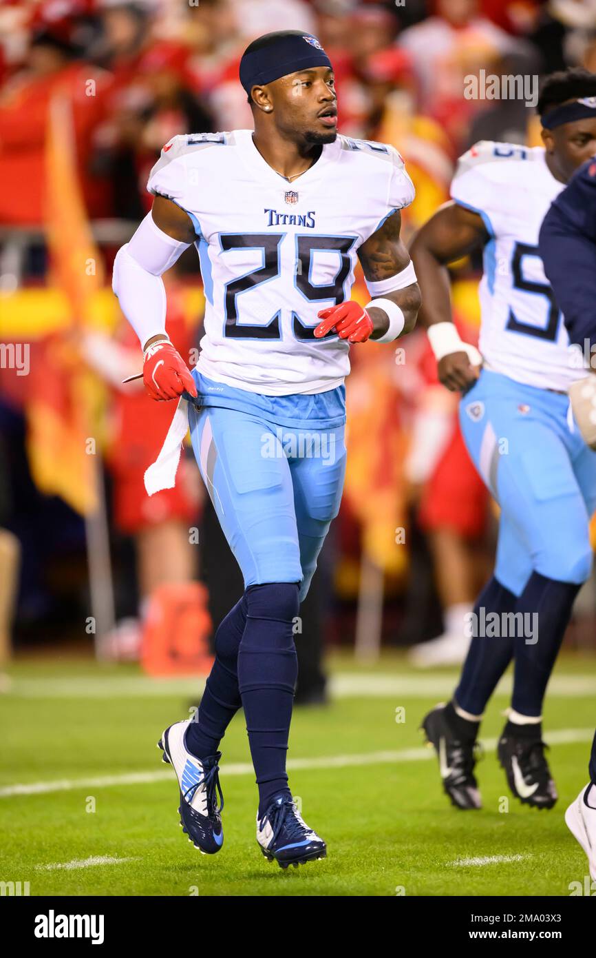 Tennessee Titans safety Josh Thompson (29) comes onto the field