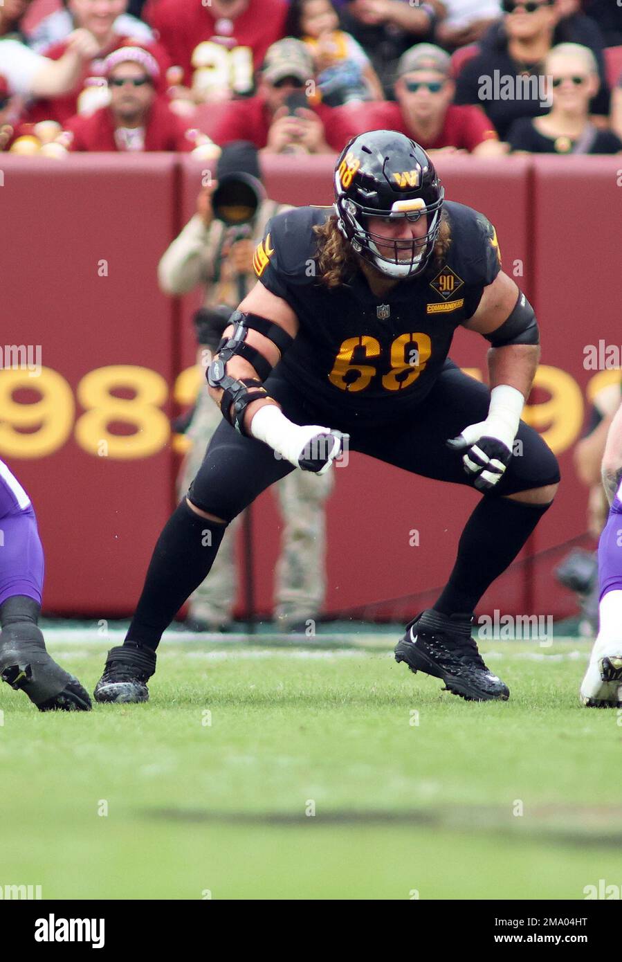 Washington Commanders quarterback Taylor Heinicke (4) passes against the  New York Giants during an NFL football game Sunday, Dec. 4, 2022, in East  Rutherford, N.J. (AP Photo/Adam Hunger Stock Photo - Alamy