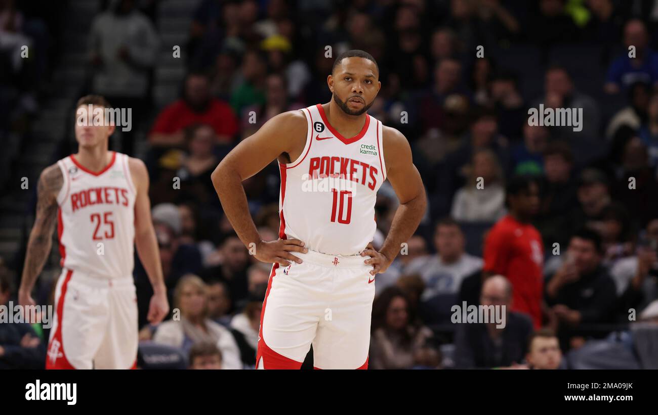 Houston Rockets guard Eric Gordon (10) on the court during the second ...