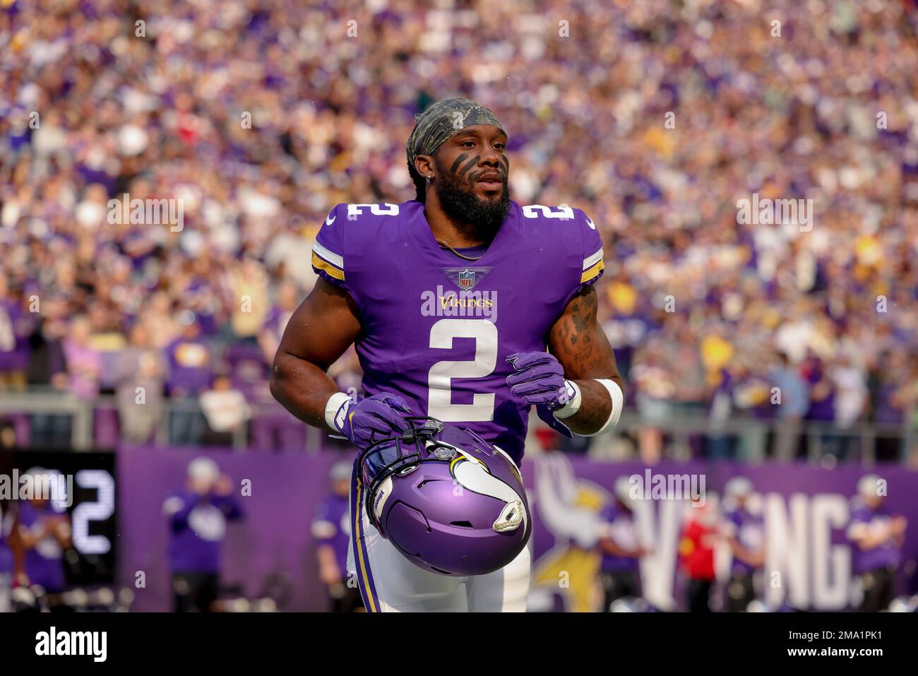 Minnesota Vikings running back Alexander Mattison (2) on the field