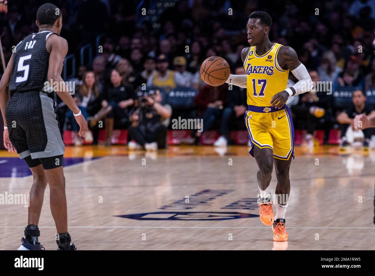Los Angeles, USA. 18th Jan, 2023. National basketball player Dennis Schröder (right) in action during the NBA game of the Los Angeles Lakers against the Sacramento Kings. Credit: Maximilian Haupt/dpa/Alamy Live News Stock Photo