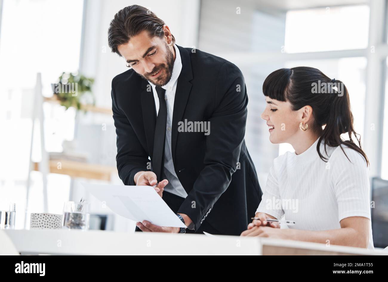 Paperwork business people team hi-res stock photography and images - Alamy