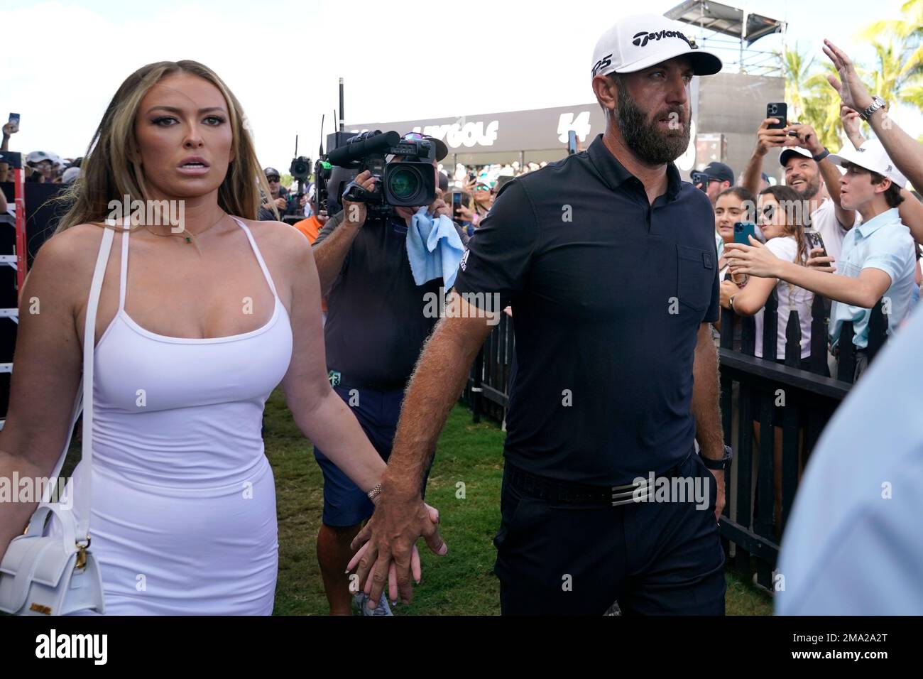 Who is Dustin Johnson's wife?