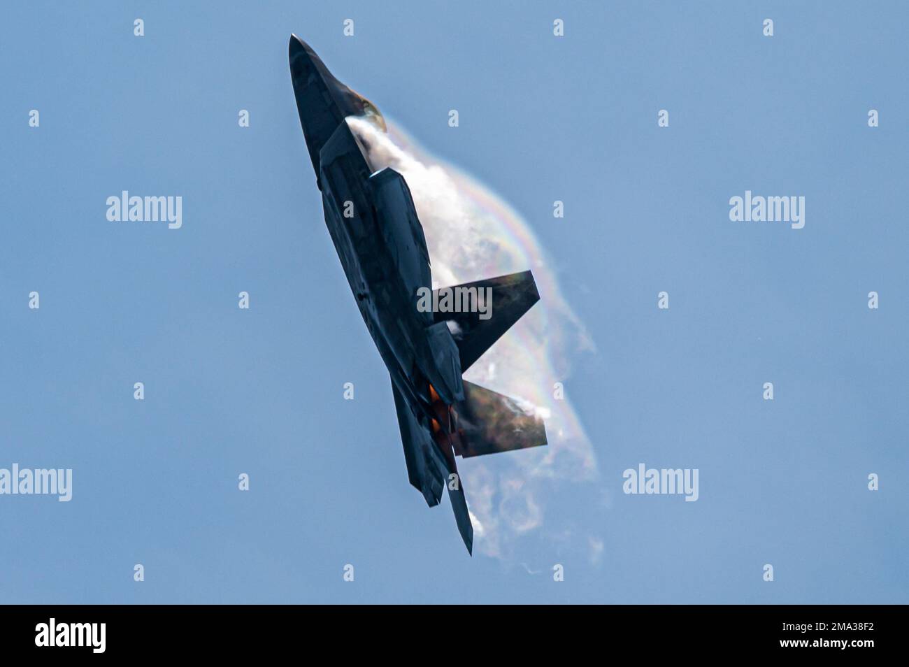 Thrust vectoring nozzles hi-res stock photography and images - Alamy