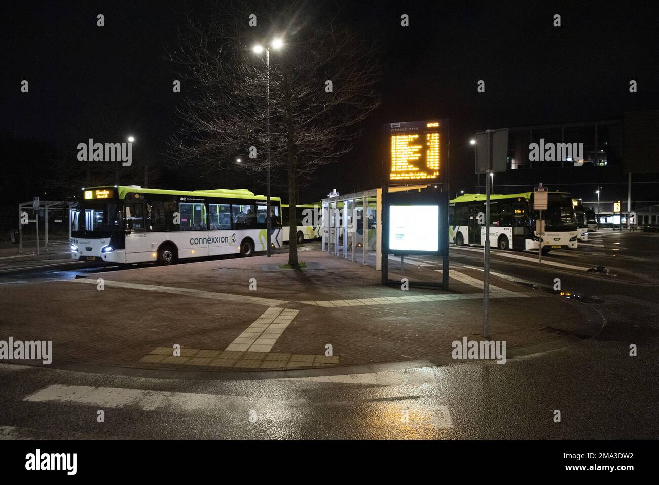 BEVERWIJK Thousands of bus drivers, drivers and conductors in regional transport will stop BEVERWIJK Thousands of bus drivers, drivers and conductors in regional transport will stop