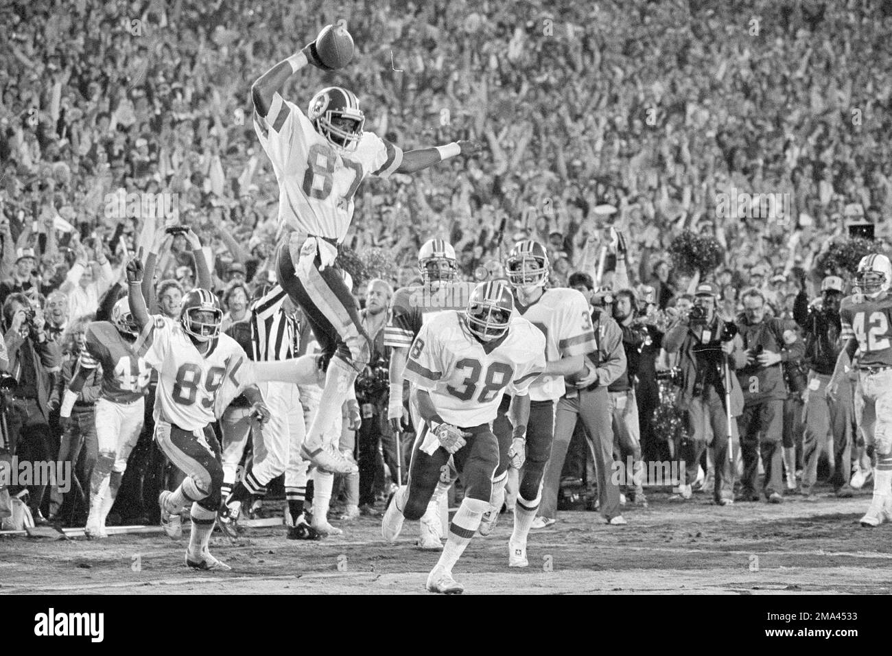 Super Bowl XVII: Dolphins vs. Redskins