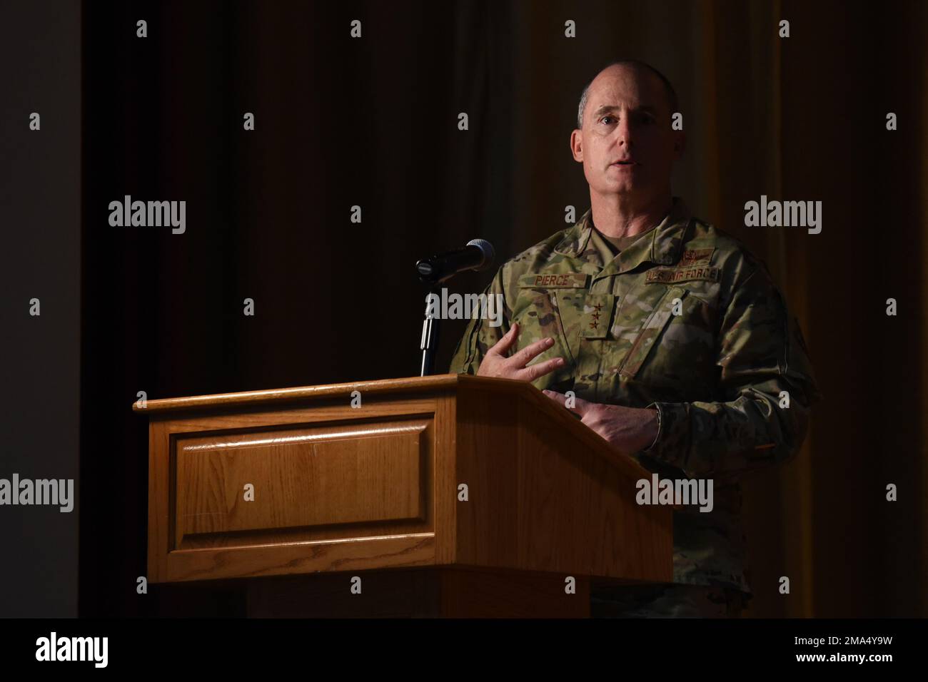 U.S. Air Force Lt. Gen. Kirk S. Pierce, commander of Continental U.S. North American Aerospace Defense Command Region and 1st Air Force (Air Forces Northern and Air Forces Space), speaks during the intelligence, surveillance, and reconnaissance professionals’ graduation ceremony, at Goodfellow Air Force Base, Texas, May 24, 2022. Pierce spoke to the graduates and empowered them to perform intelligence functions and activities to support the United States and allied forces. Stock Photo