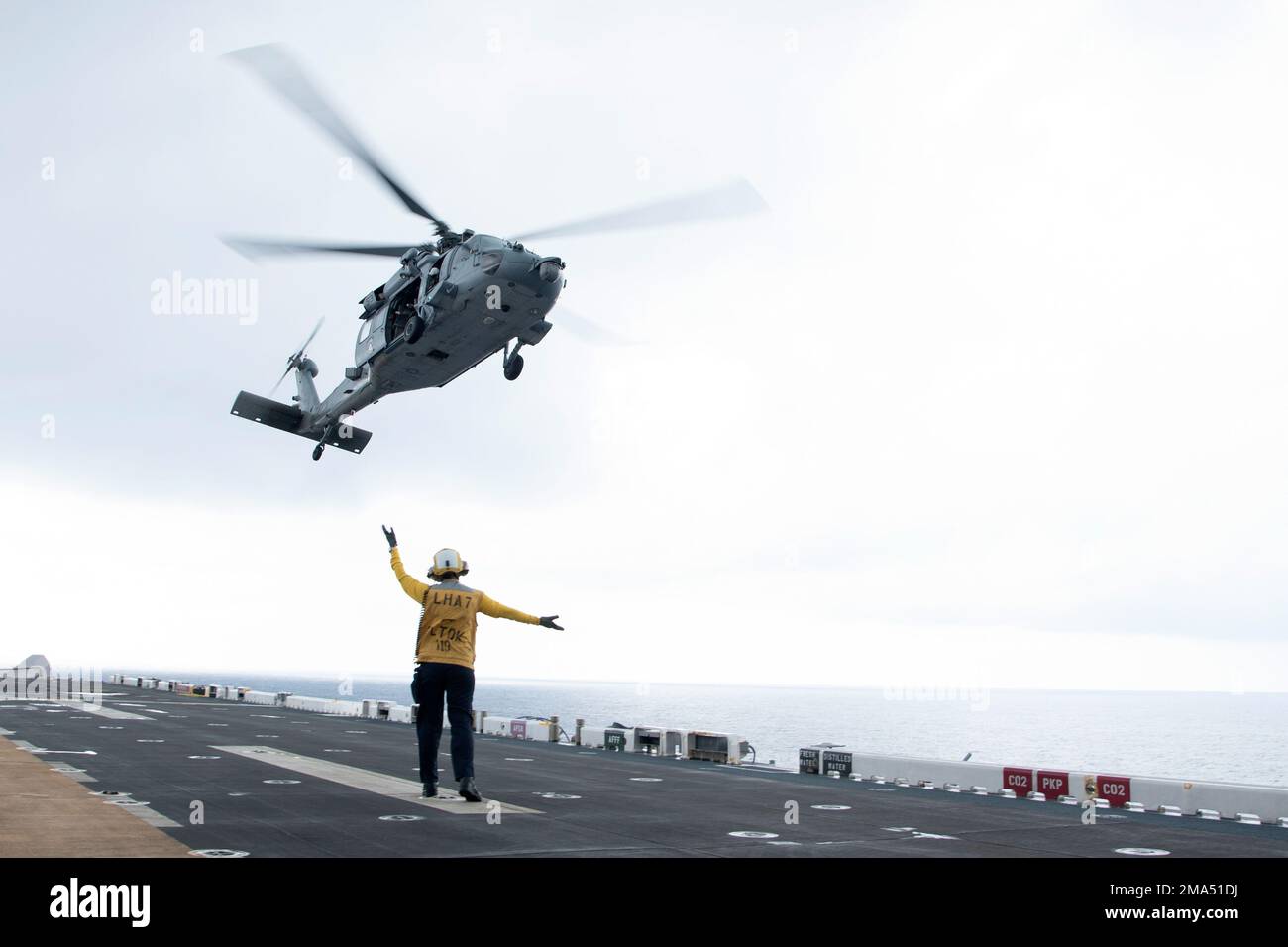 Hsc Ocean 220525-XN177-1043 PACIFIC OCEAN (May 25, 2022) – An MH-60S Sea Hawk ...