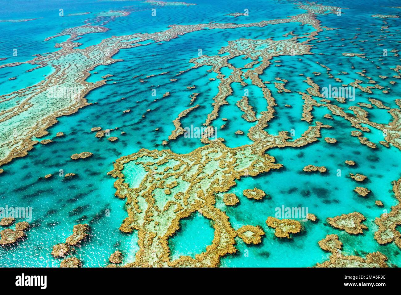 Aerial view, reefs and atolls of the Great Barrier Reef, Queensland, Australia Stock Photo Alamy