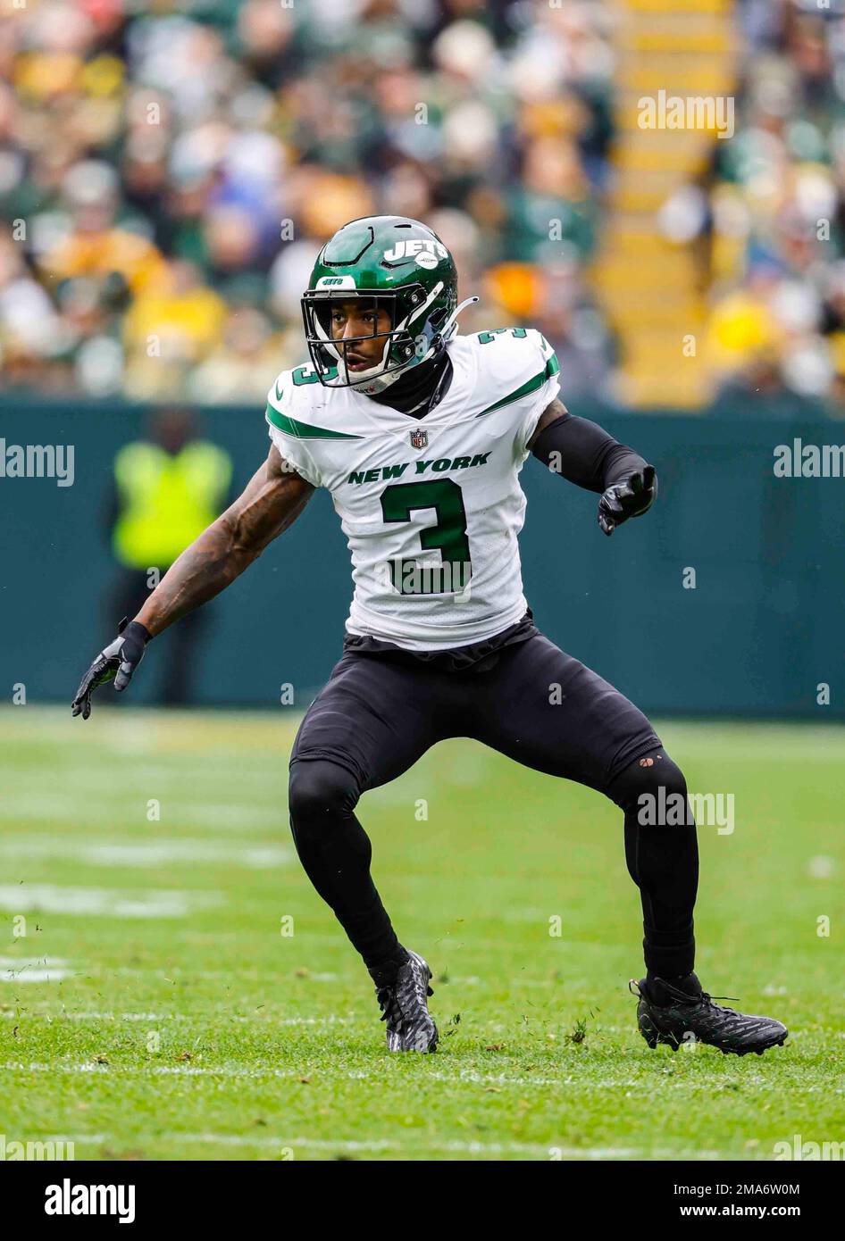 New York Jets safety Jordan Whitehead (3) defends during an NFL game  against the Green Bay Packers Sunday, Oct. 16, 2022, in Green Bay, Wis. (AP  Photo/Jeffrey Phelps Stock Photo - Alamy