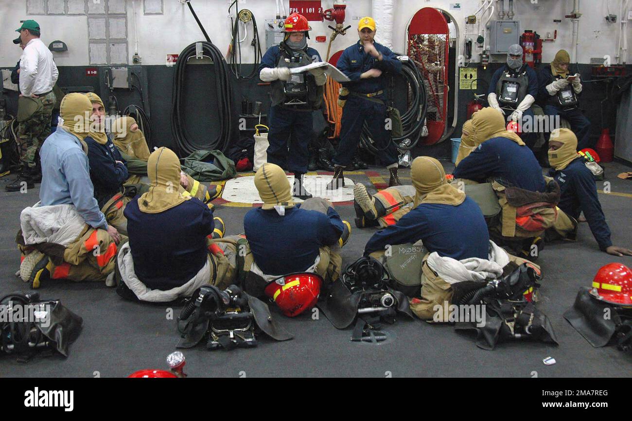 060126-N-3455P-004. Base: USS Boxer (LHD 4) Country: Pacific Ocean (POC) Stock Photo