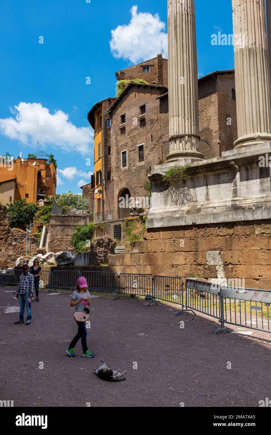 Italian People In Rome Daily life ancient rome hi-res stock photography and images - Alamy
