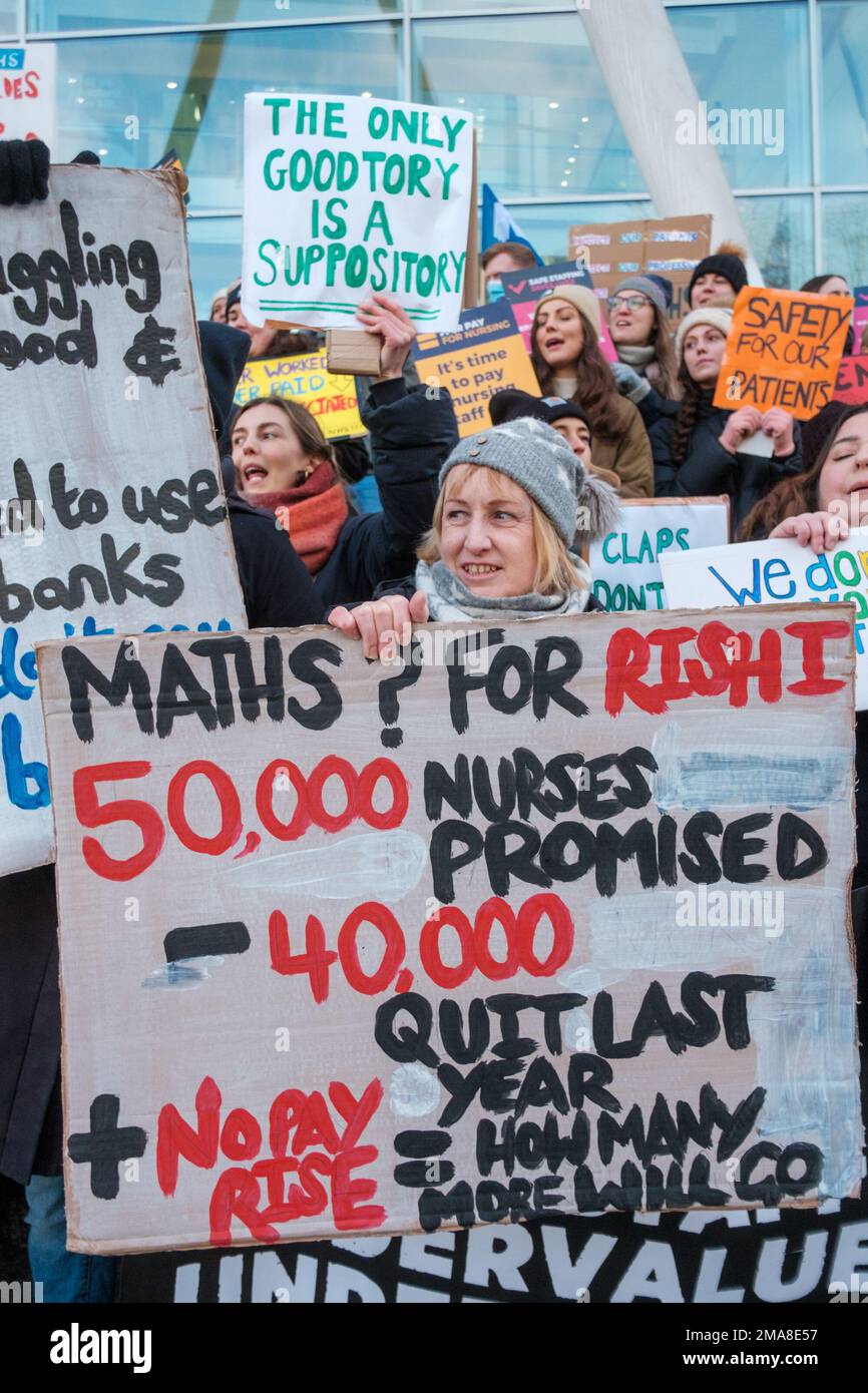 Royal College Of Nursing and Unite Hold a Two Day Protest outside various Hospitals across the country to force government's hand into better pay, sta Stock Photo