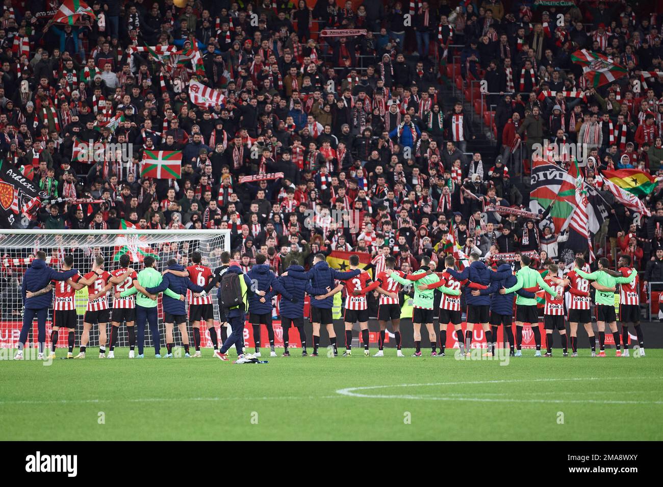 Athletic Club celebrate with the fans after the victory in the Copa el